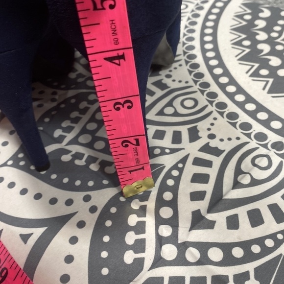 Impo suede navy pumps 4” heels​​​​​​​​​ - Picture 4 of 8